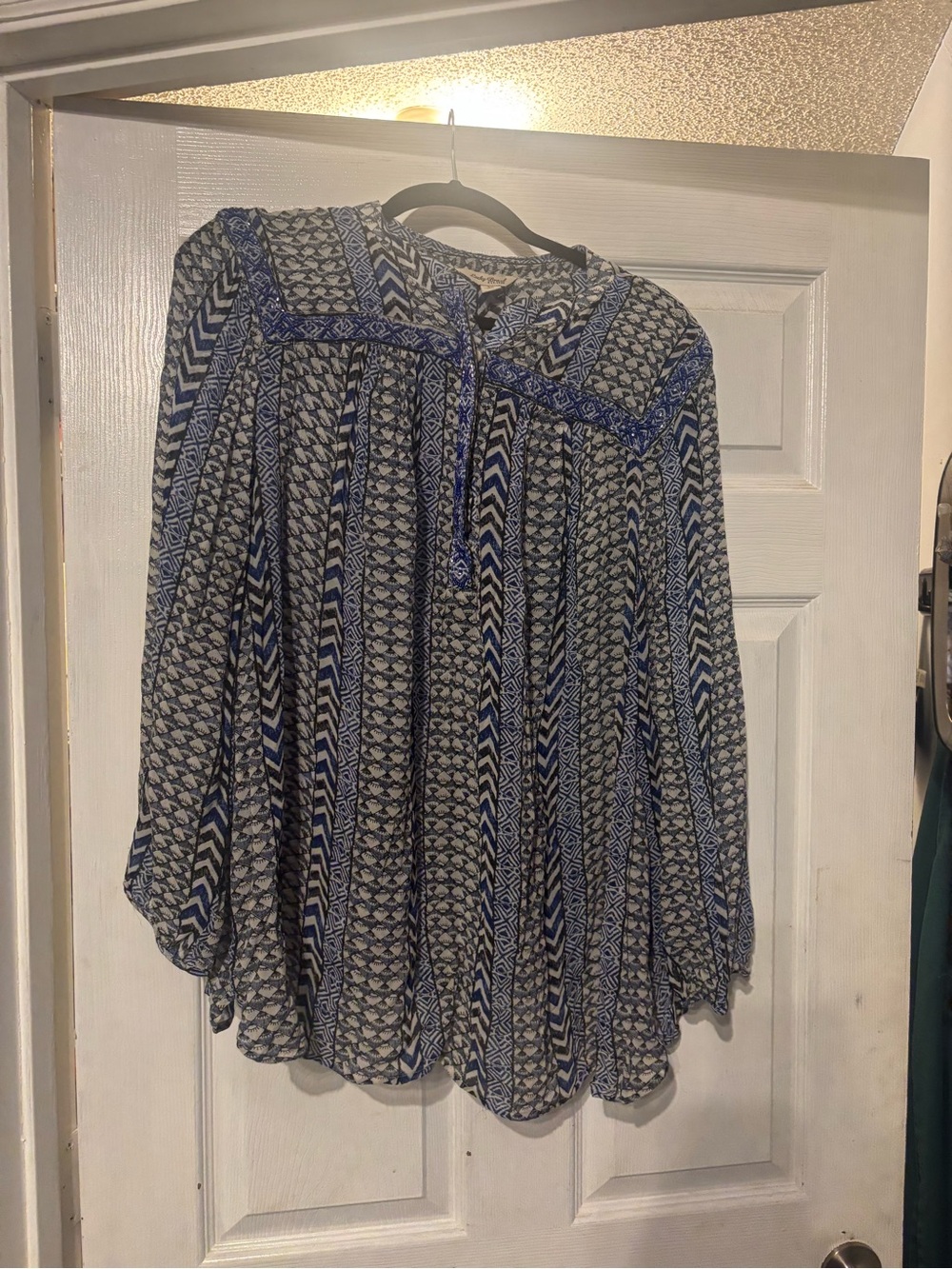 Lucky Brand Blue and White Patterned Peasant Blouse